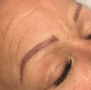 Hayley Ayres- permanent makeup- eyebrow procedure